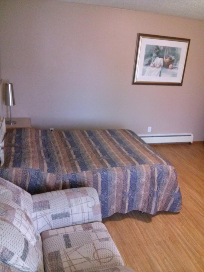 Moosomin Motel Esterno foto
