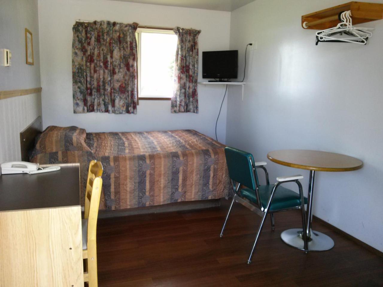 Moosomin Motel Esterno foto