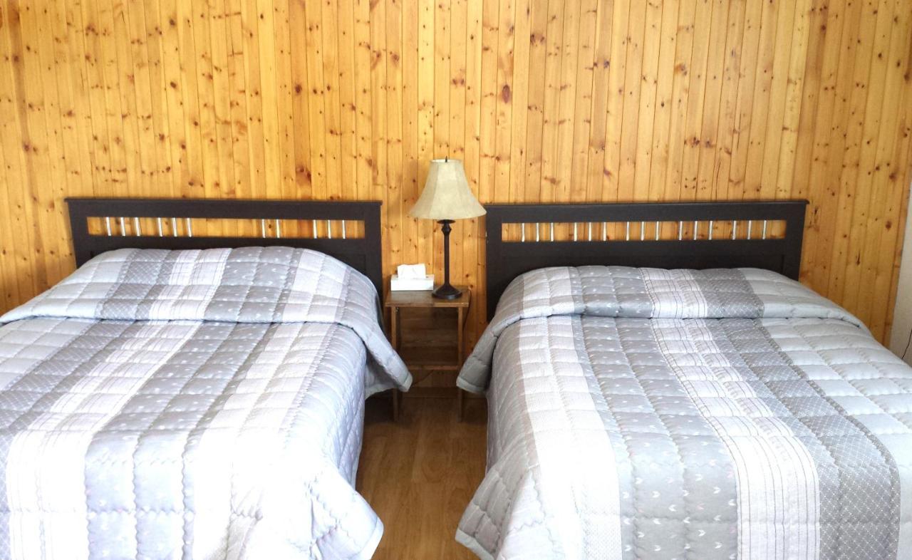 Moosomin Motel Esterno foto