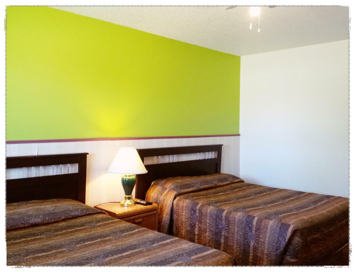 Moosomin Motel Esterno foto