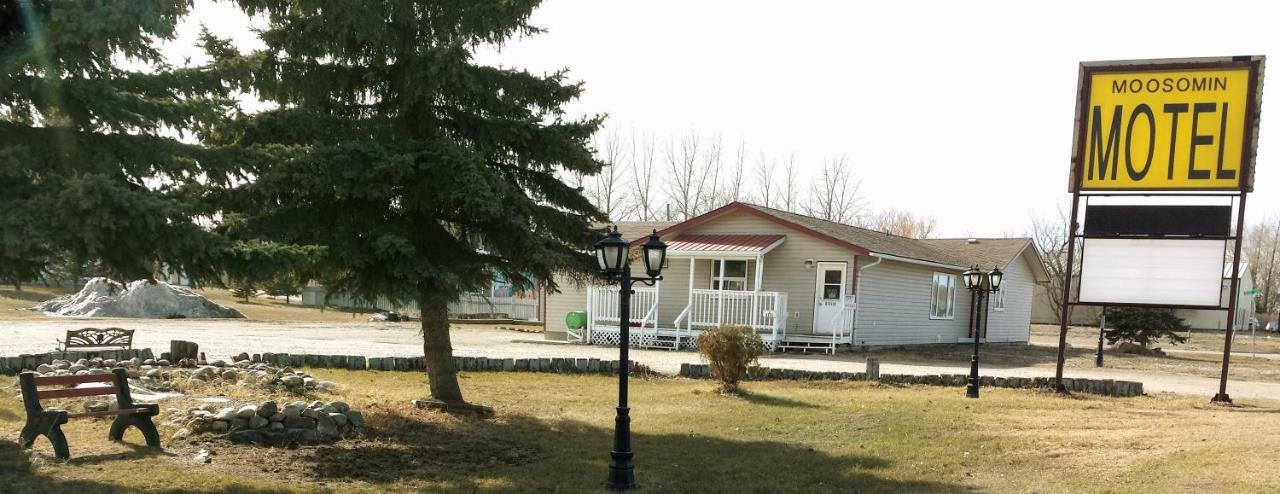 Moosomin Motel Esterno foto