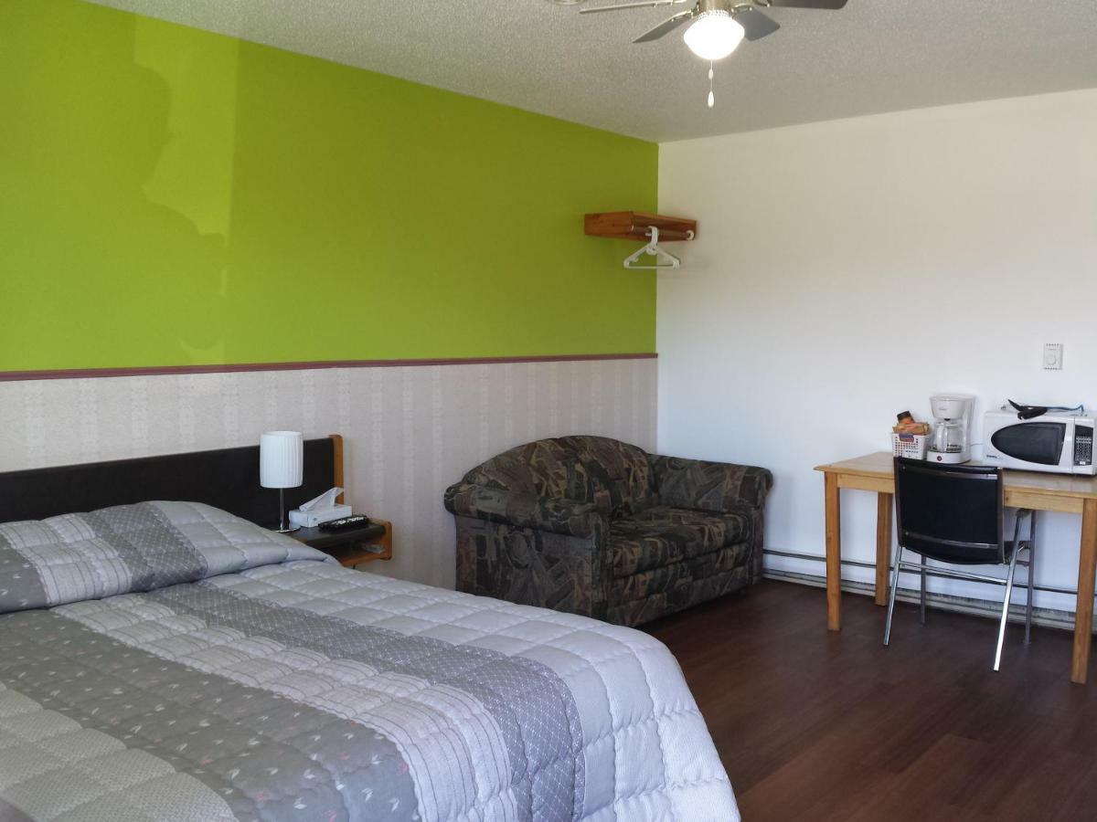 Moosomin Motel Esterno foto